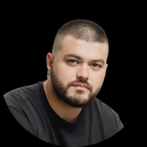 Nicolás - Dueño de barbería