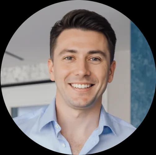 Benjamín - Recepcionista