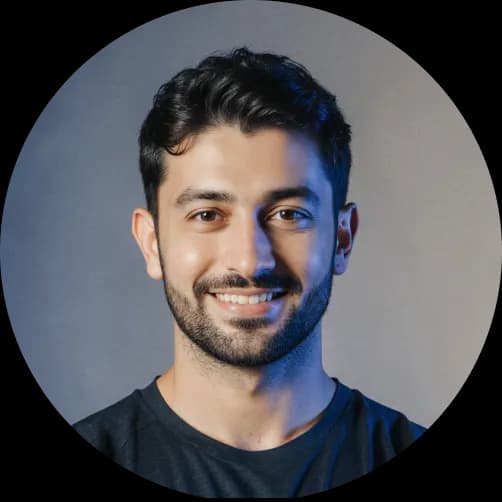 Benjamín - Instructor de yoga restaurativo