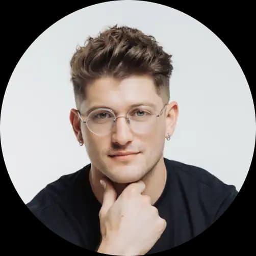 Valentino - Estilista profesional