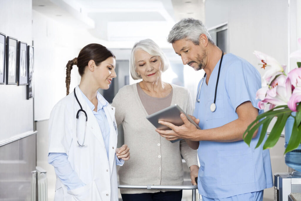 Software de gestión para centro médico: Guía y tipos 2026