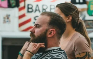 Lady barber shop logos: 10 pasos para lograr una identidad única
