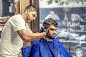 Ser barbero: pasos necesarios para convertirte en un barbero