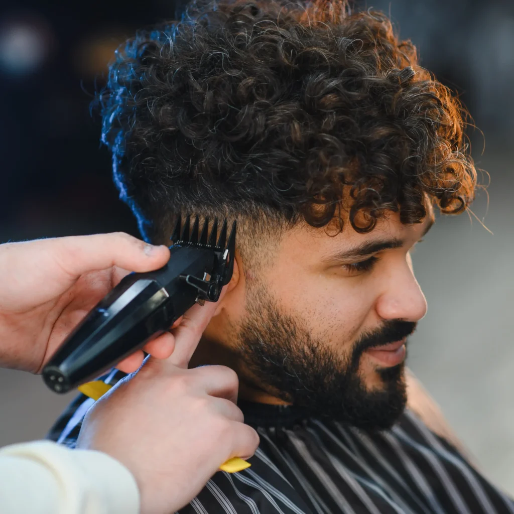 Qué es un corte degradado y cómo pedirlo en tu barbería