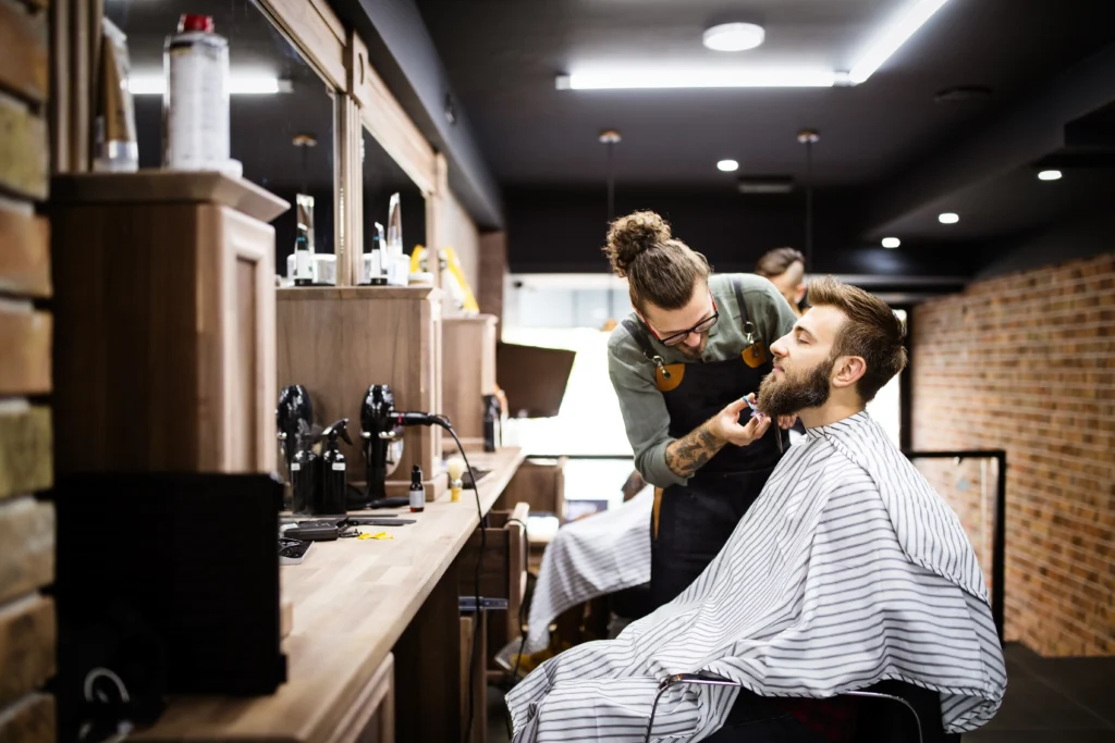 Cómo abrir una barbería en México: guía paso a paso 2026