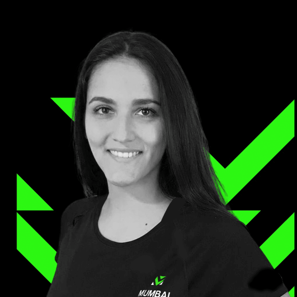 TRAINER - ZOE ZAMUDIO photo