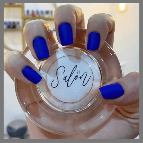 Dipping con maquillaje semipermanente