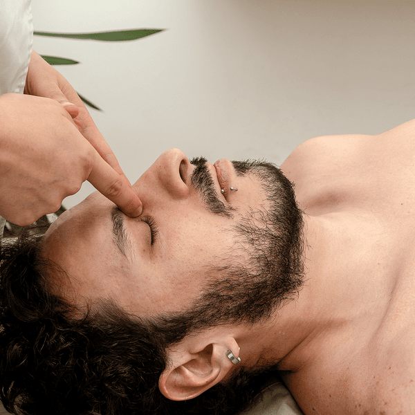 Masaje Relajante con piedras calientes