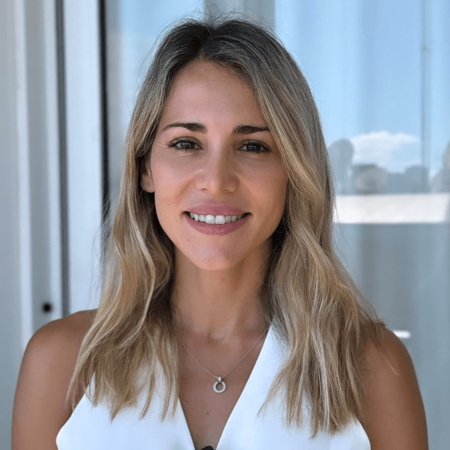 Dra. Natalia Ayala - Dolor y Neurocirugía - Consultorio Pilar photo