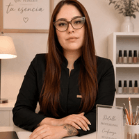 La cathy manicurista logo