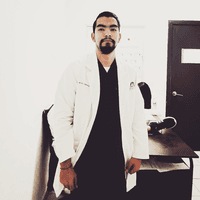 DR. MAX CHAVEZ  logo