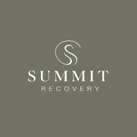 Summit Recovery logo