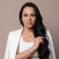 Salón de Belleza Nails La Melliza logo