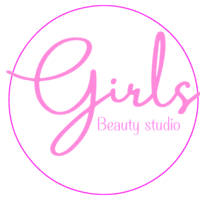 GIRLS BEAUTY STUDIO By: Talii lopez logo