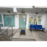 Centro Médico y Diagnóstico Laboclin logo