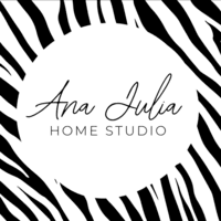 Ana Julia Home Studio - Uñas con refuerzo logo