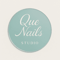 Quenails Studio  logo