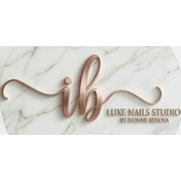 Luxe Nails Studio logo
