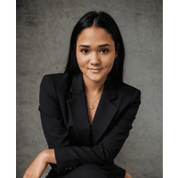 Hillary Núñez logo