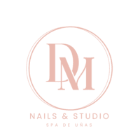 Dmnails&studio  logo