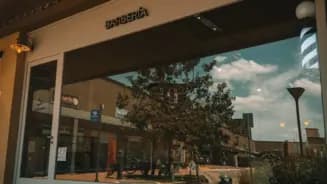 Adrian Exclusivo interior