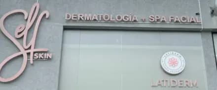 SELF SKIN DERMATOLOGÍA Y SPA FACIAL interior