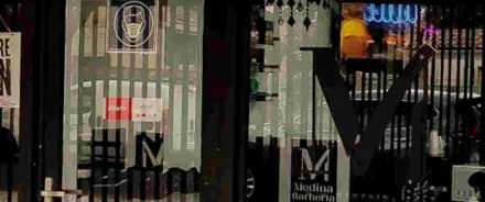 Medina Barbería interior