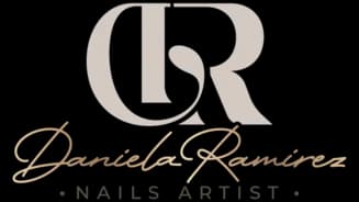 Daniela Ramírez Nails Artist interior