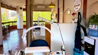 Jesse Nails Providencia interior