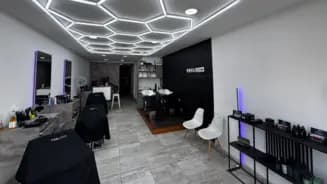 PUHL (12 de Octubre 565) interior