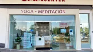 Yoga / Meditación OMM Center interior