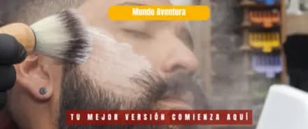 Fabric Barberías Mundo Aventura interior