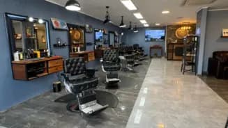 Polako Black interior