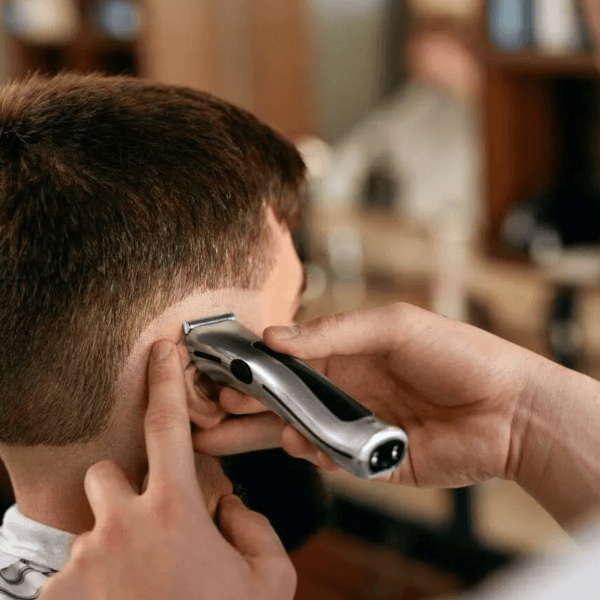 Corte Hombre incluye lavado