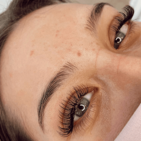 EXTENSIÓN DE PESTAÑAS CLASICAS