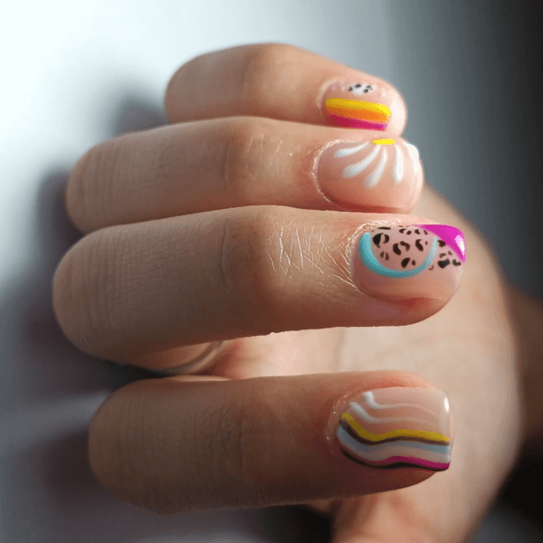 MANICURA ESCULPIDA EN POLYGEL + SEMI PERMANENTE