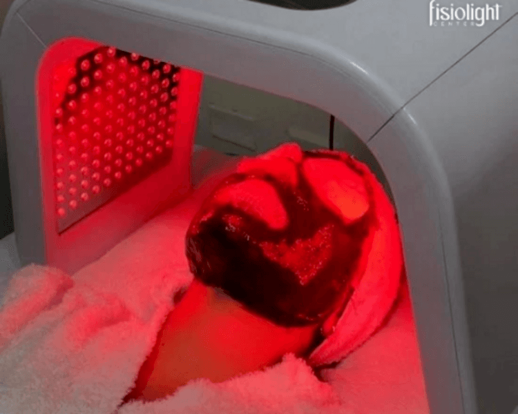 HIDRATACIÓN HIDROPLÁSTICA CON FOTOTERAPIA