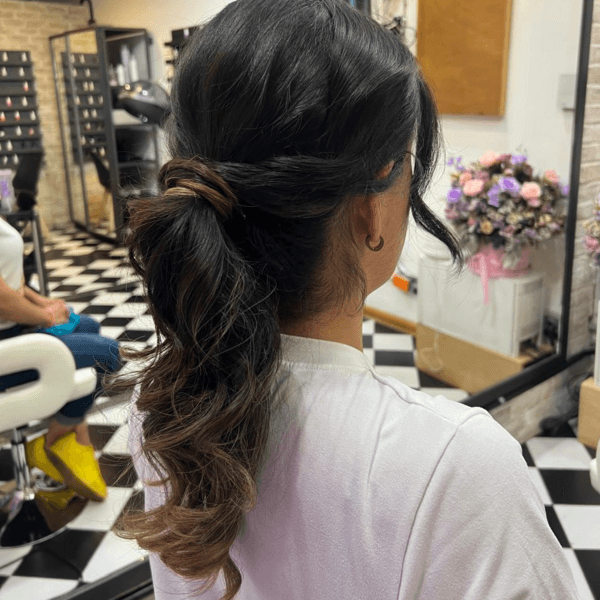 Maquillaje social + Peinado (planchado/ ondas)