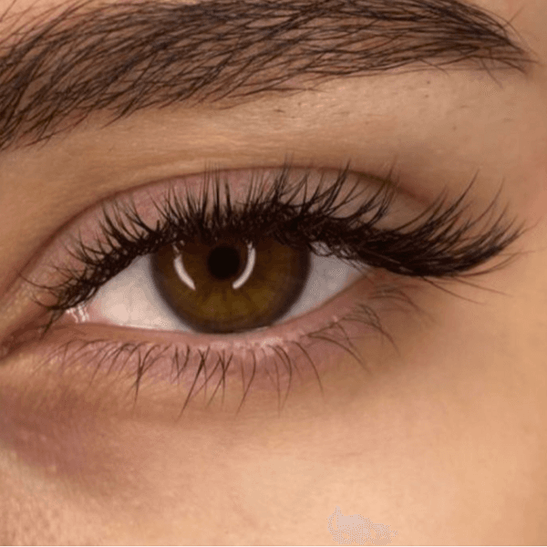 Extensiones de pestañas efecto ojo de gato