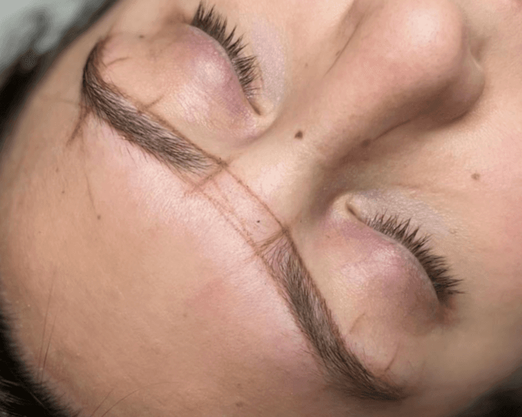 Diseño y Perfilado con hilo/pinza