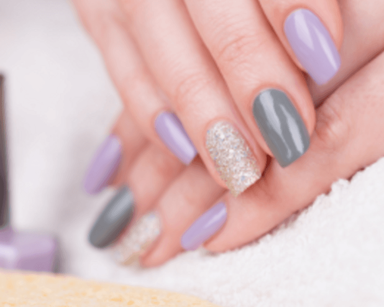 Semipermanente o Gel en manos (uñas naturales - color liso)