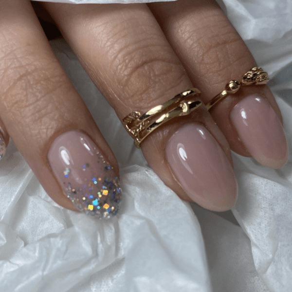 Realce/kapping/hibrido de polygel + gel en uña natural + sin ningún tipo anterior