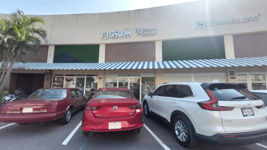 FISIUM SANTA ANA interior