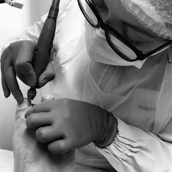 PODOLOGIA ADULTO MAYOR