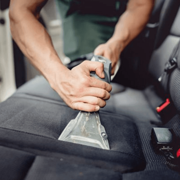 LIMPIEZA DE TAPIZADOS