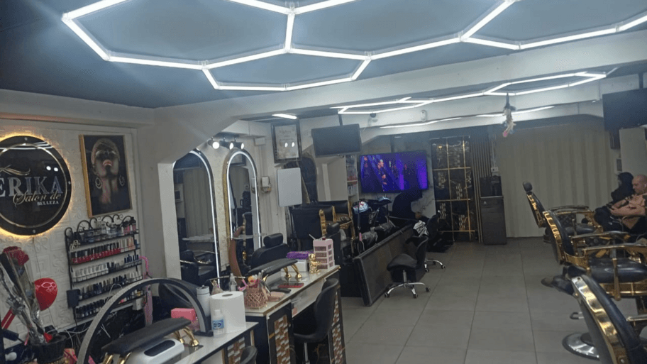 Erika salón de belleza interior