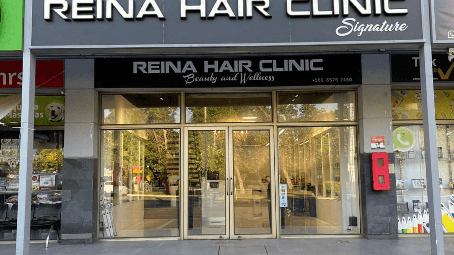 Reina Hair Clinic Fontova interior