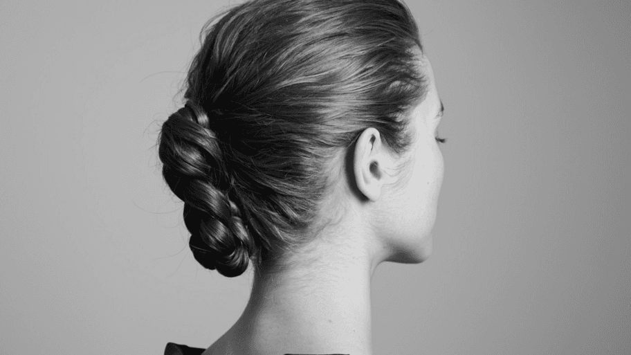 SALON DANIEL ALDEA interior