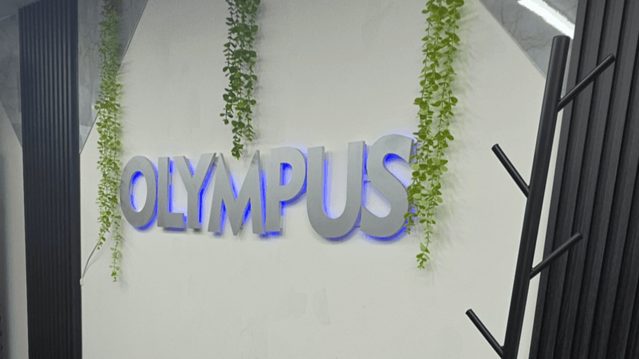 Salón - Barberia Olympus interior