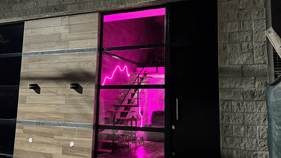 Aura Studio by Kiara Diberto interior